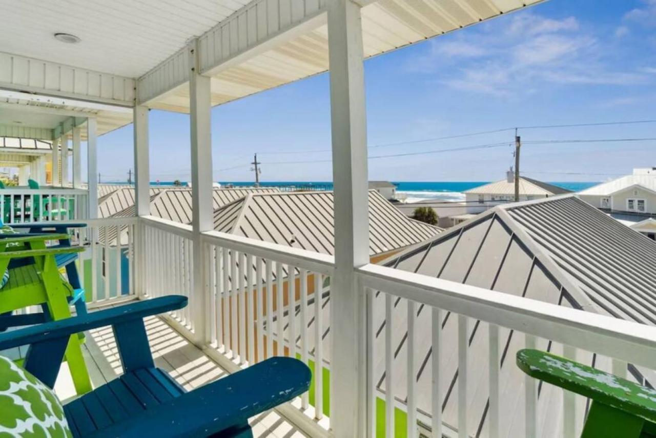 Holiday home Sea-jay With Water Views, Where Sunset Swims And Moonlit Beach Strolls Await *