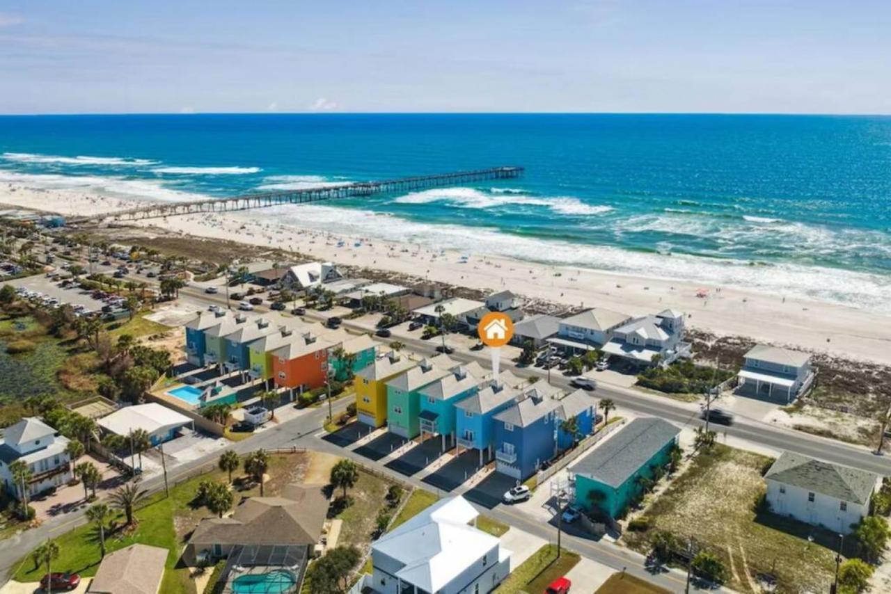 Holiday home Sea-jay With Water Views, Where Sunset Swims And Moonlit Beach Strolls Await *
