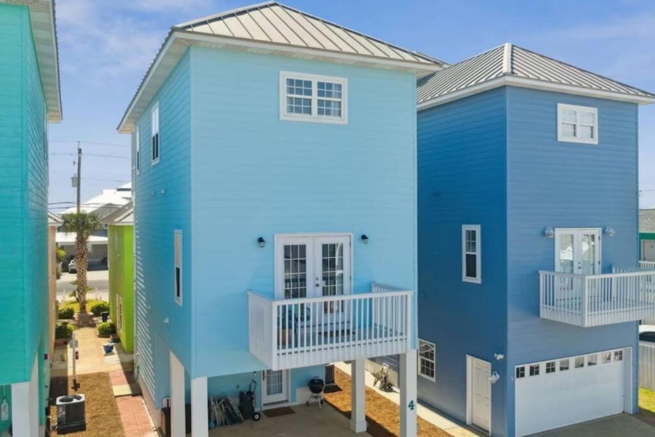Sea-jay With Water Views, Where Sunset Swims And Moonlit Beach Strolls Await *